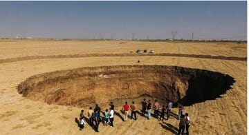 هشدار مدیرعامل توانیر نسبت به پیامدهای فرونشست زمین ناشی از افت سطح آبهای زیرزمینی