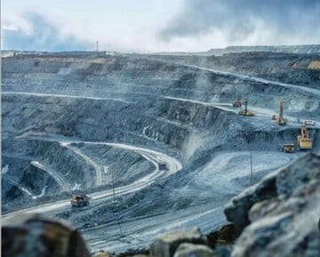 همدان ۳۲ معدن فعال دارد