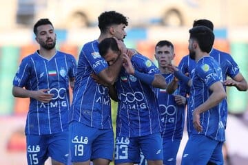 پیروزی استقلال در یک نمایش دیوانهوار؛ آبیها با نازون رستگار شدند