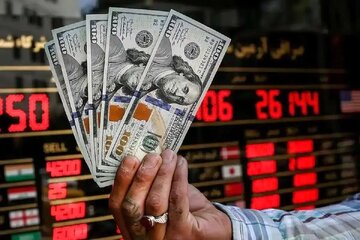 پیشبینی مهم یک کارشناس درباره نرخ ارز در هفته دوم اسفند/ مظفری: در این حالت حتما قیمت دلار سقوط میکند