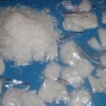 کشف شیشه از مخفیگاه موادفروشان در اصفهان