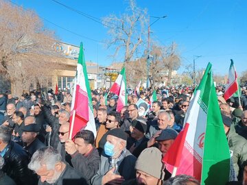 اجتماع قزوینیها در سوگ شهادت رهبر انقلاب اسلامی