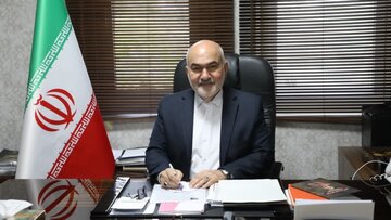 استاندار خوزستان: دست در دست رهبر انقلاب مینهیم و اعلام میکنیم تا پای جان با او هستیم