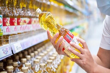 بازدید مدیر صمت فارس از فروشگاههای کالای اساسی در شیراز؛با هرگونه تخلف احتمالی برخورد خواهد شد