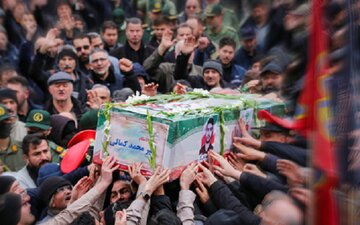 تشییع پیکر ۴ شهید جنگ در اردبیل
