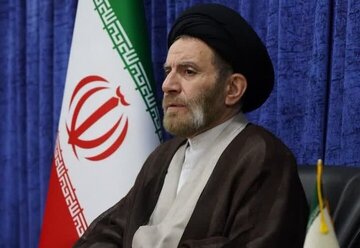 دعوت نماینده ولی فقیه در استان لرستان و امام جمعه خرم آباد جهت شرکت در راهپیمایی باشکوه روز قدس
