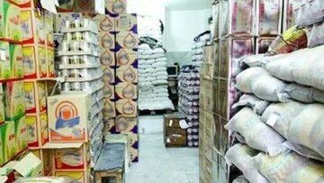 مرحله جدید توزیع کالاهای اساسی در تهران کلید خورد/ برنج، روغن، سیب زمینی و تخممرغ توزیع شد