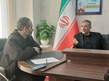 نماینده کرج: مجلس تلاش خود را برای حل مشکلات خانواده شهدا بکار بسته است
