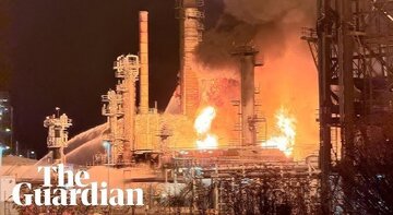 آتشسوزی در بزرگترین پالایشگاه استرالیا/ تولید بنزین مختل شد