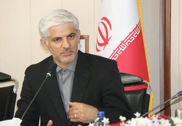 آزادراههای خرمآباد-بروجرد و خرمآباد-پل زال مسدود هستند