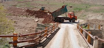 ارتقای ایمنی راههای دو روستا در شهرستان اردل