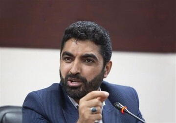 امروز پایههای میز مذاکره اراده ملت برای تهدید دشمن است