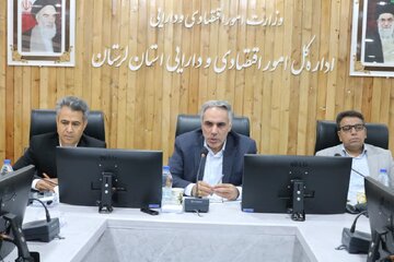 تأکید نماینده وزیر اقتصاد در لرستان بر حمایت فوری از واحدهای اقتصادی آسیبدیده