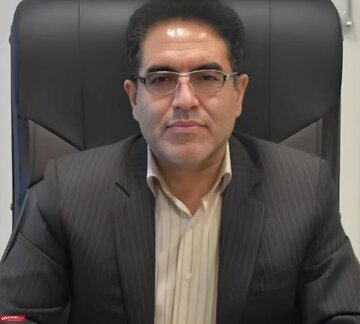 درپی حملات هوایی به صحنه ۷۰۰ خانه ویران و ۲۷ تن مجروح شدند