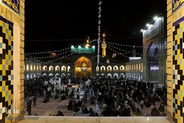 رشد ۳۰ درصدی حضور زائران در دهه کرامت در مشهد