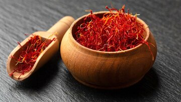 قطع اینترنت بین الملل، صادرات زعفران ایران را از بین برد/ افغانستان بازار را از ما گرفت