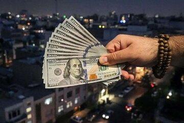 قیمت دلار و یورو امروز شنبه ۱۵ فروردین ۱۴۰۵/کاهش قیمت دلار