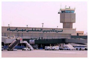 پروازهای فرودگاه مهرآباد با محدودیت تعداد و ساعات عملیاتی آغاز شد