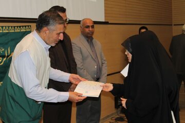 پنجمین محفل ادبی پنجره فولاد؛ پاسداشت شهدا و شاعران در دهه کرامت سمنان