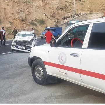 ۱۷۴۴ نفر از خدمات امدادی هلالاحمر بام ایران درحوادث فروردین ماه بهرهمند شدند