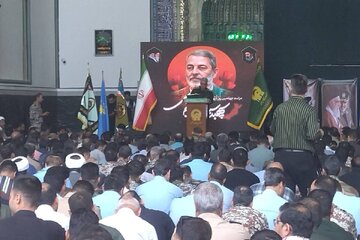 آیین بزرگداشت چهلمین روز شهادت امیرسپهبد شهید سیدعبدالرحیم موسوی در حرم رضوی