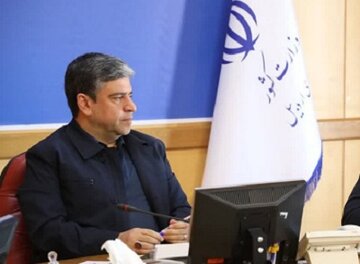 استاندار اردبیل: شمارهگذاری خودروهای منطقه آزاد تسریع شود