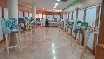 افتتاح نمایشگاه نقاشی «پرواز» در فارسان