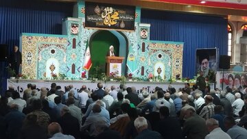 امام جمعه ساری: آمریکا در مذاکرات قابل اعتماد نیست