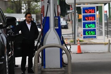 بحران انرژی عمیقتر شد/قیمت بنزین در آمریکا ۵۰ درصد جهش کرد