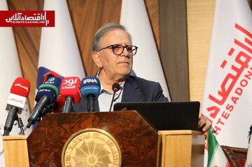 توصیههای سیف به همتی/ پیشنهادات رییس پیشین بانک مرکزی در مورد سیاستگذاری ارزی