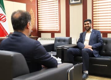 خیز بلند دانشگاه آزاد اسلامی استان سمنان برای تحقق درآمد غیرشهریهای سی درصدی