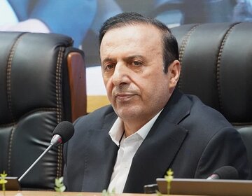 مدیران برای حل مشکلات تولیدکنندگان میدانی عمل کنند