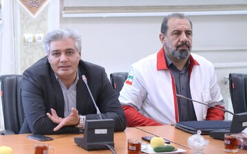 هلال احمر نماد اعتماد اجتماعی و خط مقدم خدمترسانی در بحرانها است