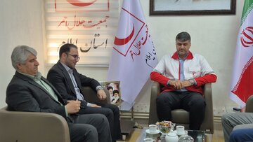 همدلی و همافزایی ورزش و جوانان ایلام با هلال احمر برای خدمت به مردم