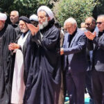اقامه نماز ظهر عاشورا با حضور پرشور عزاداران حسینی در قزوین