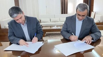 امضای سند همکاری راهبردی توسعه کریدور گردشگری ریلی اردبیل – مشهد