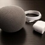 بررسی اولیه Google Home Speaker؛ صدای عالی، اما با چند ایراد مهم