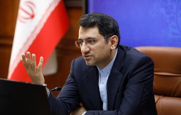 بررسی چالشهای اقتصادی جزیره، صیانت از کسبوکارها در دستور کار منطقه آزاد کیش