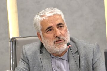 بیاتی :حملونقل عمومی رایگان، راهکاری برای کاهش ترافیک و هزینههای شهروندان است