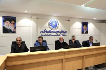 تأکید بر حمایت قضایی از اقتصاد کرمان در هفته قوه قضائیه/درخواست فعالان اقتصادی برای پایان دادن به ترک فعلها
