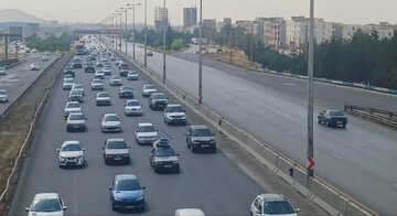 ترافیک سنگین در آزادراههای قزوین/هشدار پلیس درباره موج بازگشت مسافران