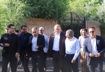 توسعه زیرساختهای روستایی با هدف تثبیت جمعیت و حمایت از تولید
