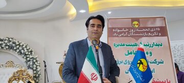 تکریم پیشکسوتان برق شهرهای شرق استان سمنان