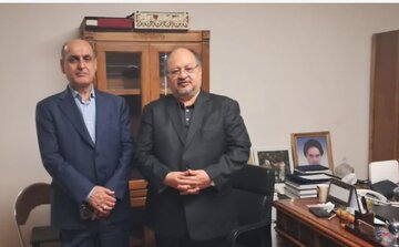در تداوم رایزنیهای استاندار برای راهاندازی صنایع راهبردی؛گیلان در مسیر راهاندازی صنعت پتروشیمی