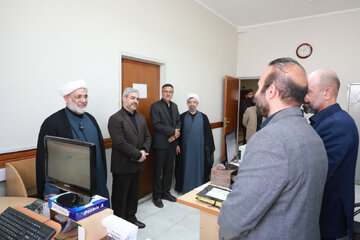 رئیسکل دادگستری استان سمنان پای درد دل مراجعه کنندگان به محاکم قضایی نشست