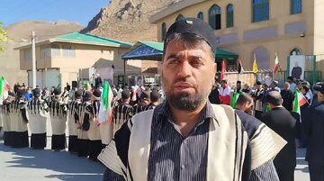 اعزام کاروان ۲۰۰ نفری عشایر کوهرنگ به تهران برای بدرقه امام شهید