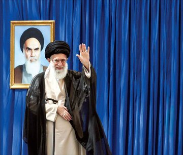 بیانات رهبری در آخرین دیدار با بخش خصوصی/ تولیدکننده داخلی برای کشور به میدان بیاید/ حمایت از بخش خصوصی افزایش یابد
