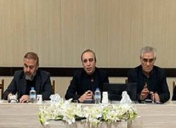 حضور اصناف و فعالان اقتصادی اردبیل در مراسم تشییع رهبر شهید انقلاب