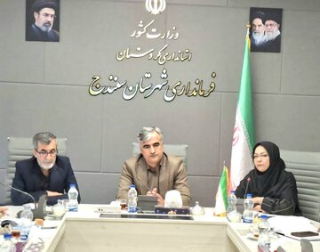 خیز بلند برای توسعه زیرساختهای فرهنگی در سنندج؛ از ایجاد برند کتابخانهای تا احداث کتابخانه در شهر شویشه
