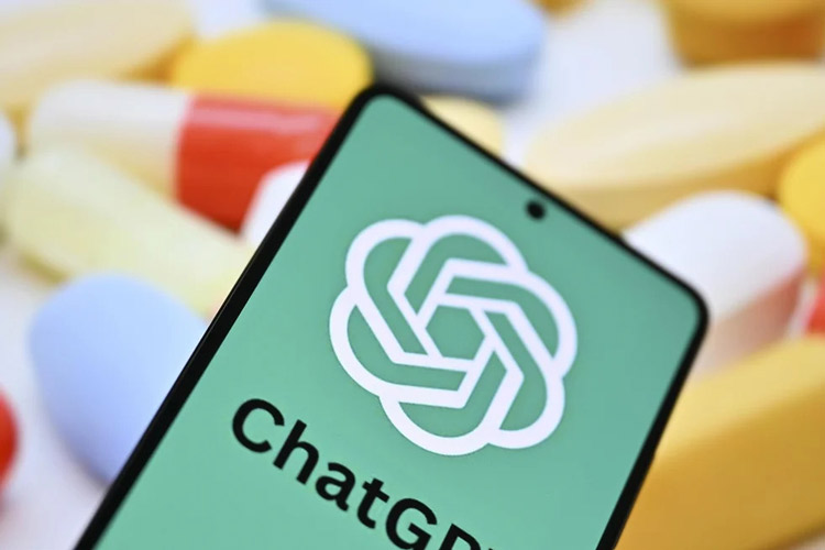 شکایت از OpenAI؛ کاربر میگوید توصیههای ChatGPT جانش را به خطر انداخت